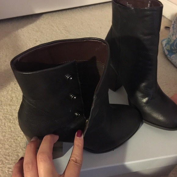 Sole Society Dark Brown bootie - Picture 3 of 4