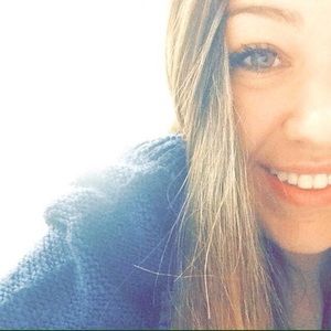 Meet your Posher, Victoria