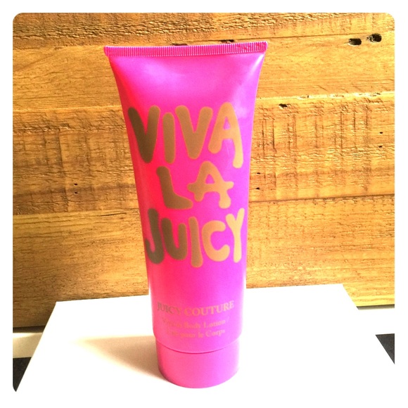 JUICY COUTURE Viva La Juicy Lotion