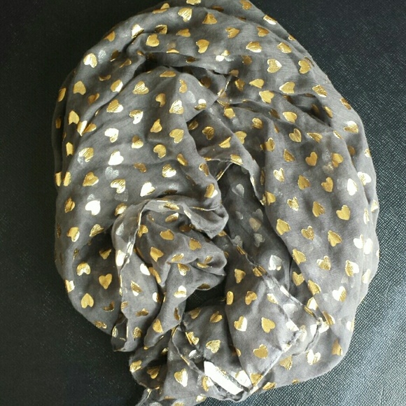 BCBG summer scarf