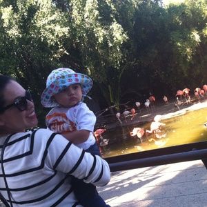 Meet your Posher, Yabnee