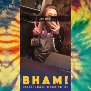 Meet your Posher, Mya