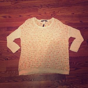 Light weight, 3/4 sleeve Kensie sweater.