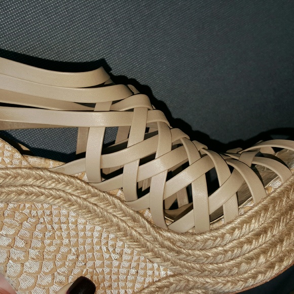 Christian Louboutin 'Tramontagne' Size 40