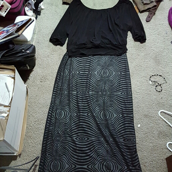 Black and white long skirt