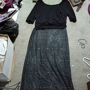 Black and white long skirt