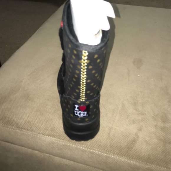 I heart ugg - Picture 3 of 4