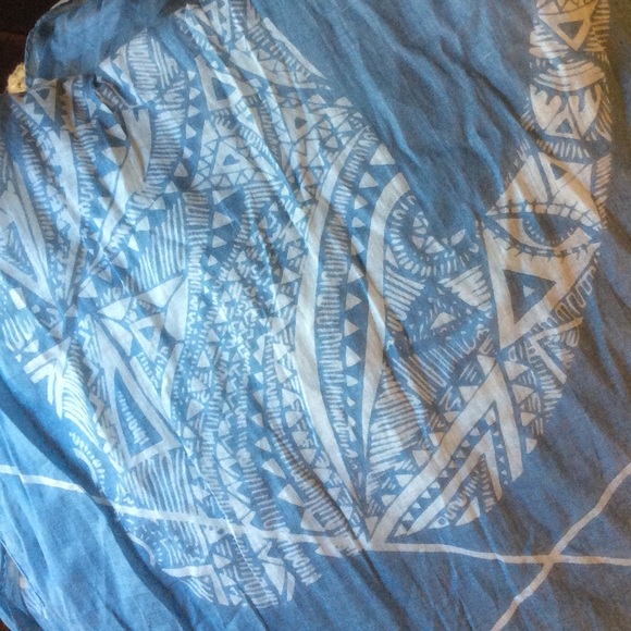 Urban Outfitters Ecote Hamsa "Open Hands" Scarf - Picture 2 of 3