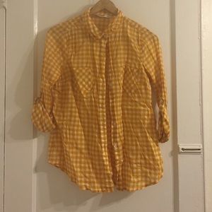 Old navy gold gingham button down, size small