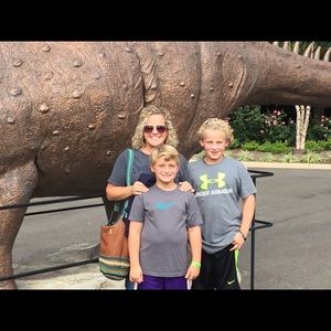 Meet your Posher, Melissa