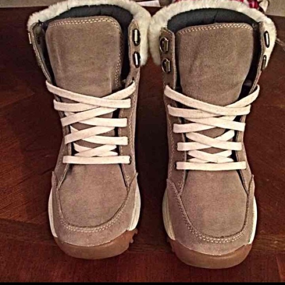 NWOT or box Timberlands.
