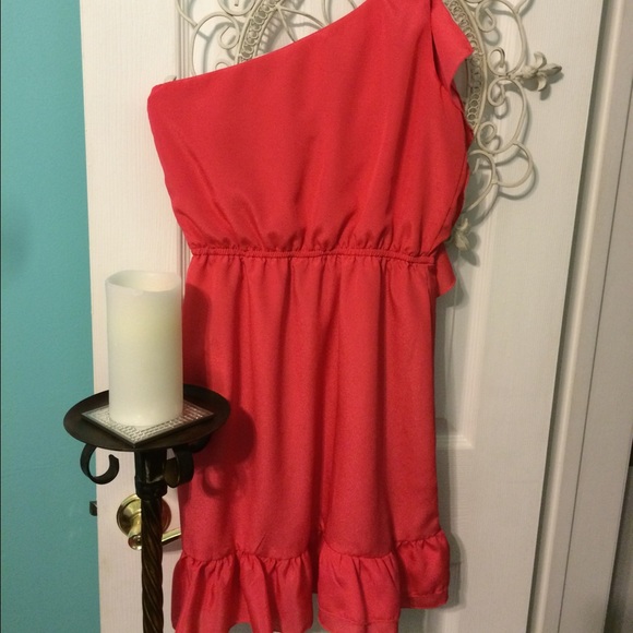 Coral Ruffle Dress - Picture 2 of 2