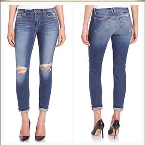 Only one🛍Joes destructed jeans 🍁