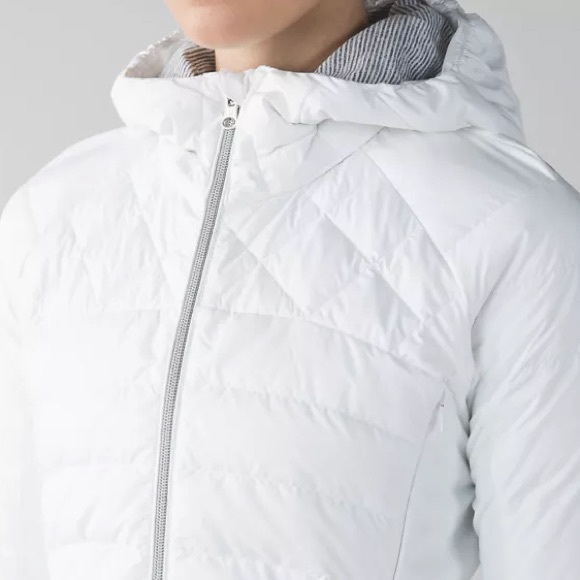 lululemon athletica Lululemon Down For A Run White Puffer Jacket 8 from Pam.i.am's closet on