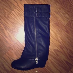 Biker boots