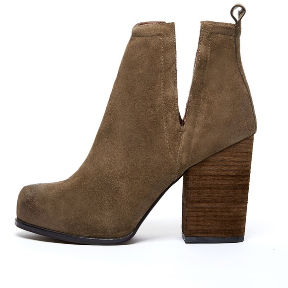 ISO IN SEARCH OF Jeffrey Campbell "Oshea" Bootie