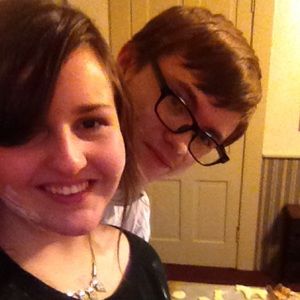 Meet your Posher, Desi