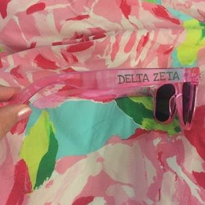 Delta Zeta Wayfarer Sunglasses.