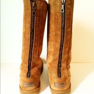 UGG zipper boots size 8 and tan ugg bundle