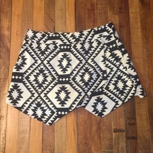 Aztec geometric print shorts
