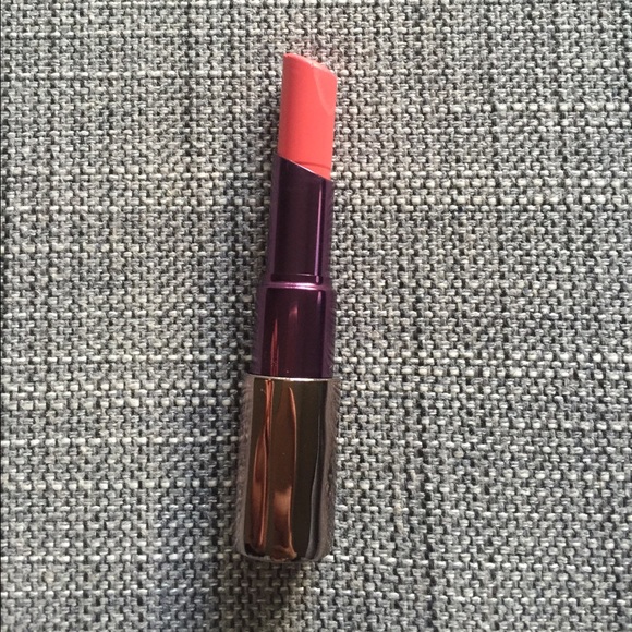 Urban Decay lipstick