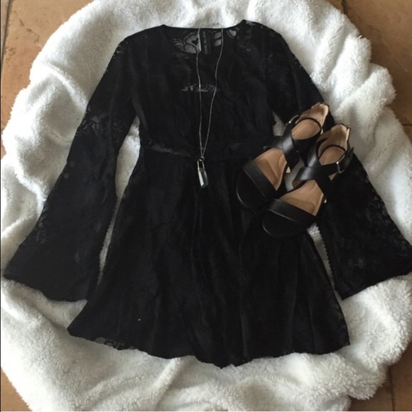 CLEARANCE ✨ - Picture 2 of 2