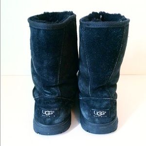 UGG black short women's 10