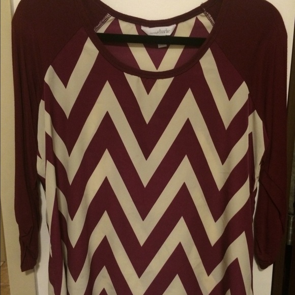 Charming Charlie's chevron top - Picture 1 of 3