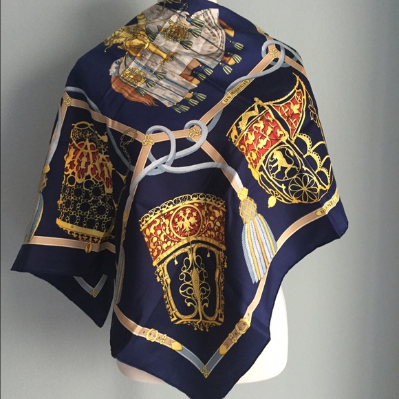 SOLD Vintage Hermes 35" silk square - navy blue - Picture 2 of 4