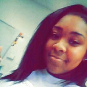 Meet your Posher, Nadia