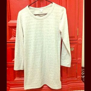 GAP women's Med 3/4 qtr shirt