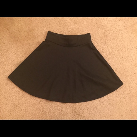 Black skirt