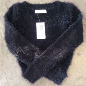 Fuzzy Cropped Sweater
