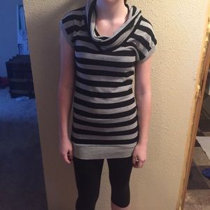 Long striped sweater with capris leggings
