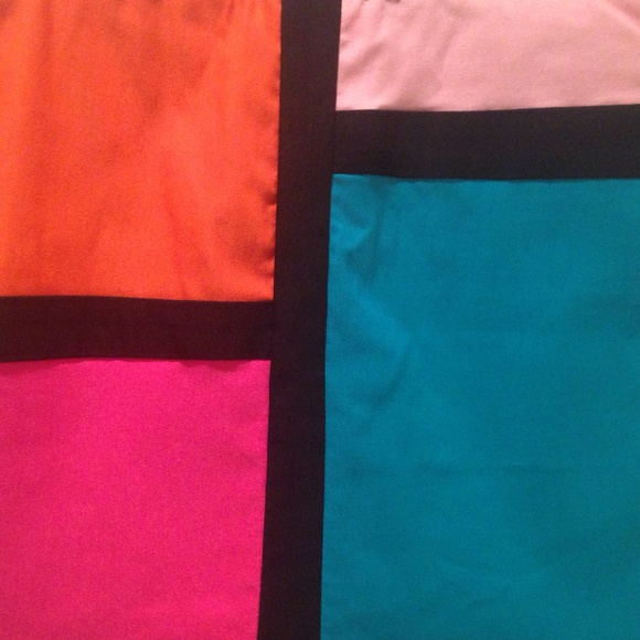 Color Block Mini Skirt - Picture 3 of 3