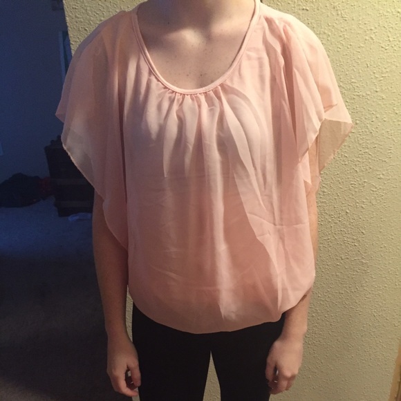 Light pink flowy top