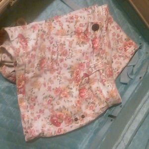 Floral print plus size shorts
