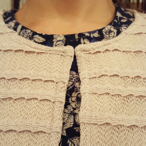 Cardigan - Picture 2 of 3