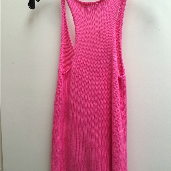 Basic old navy knit tank - Picture 2 of 2