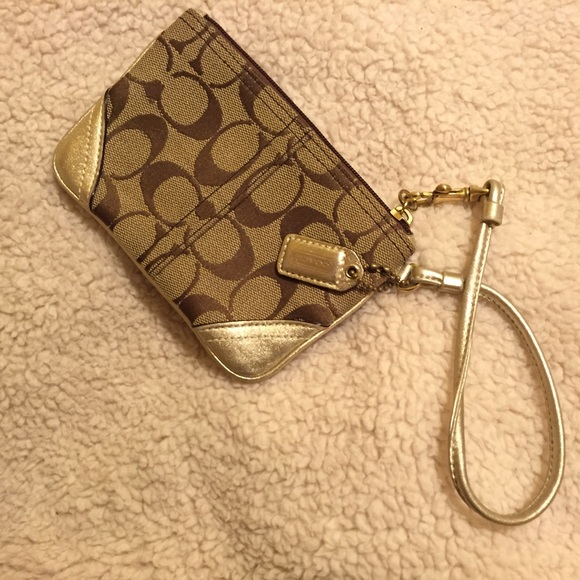Authentic Coach Wristlet - Picture 2 of 4