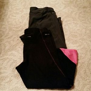 Bundle of 2 Nike Dri-fit Workout Capris