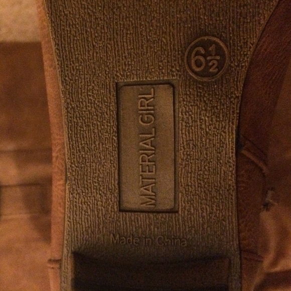 Macy's Brand Spankin New Boots!! - Picture 2 of 2