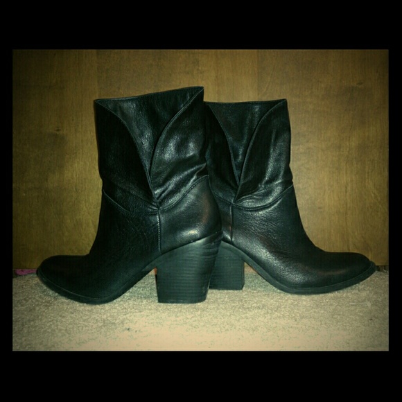 Lucky Brand Ethan leather ankle boot