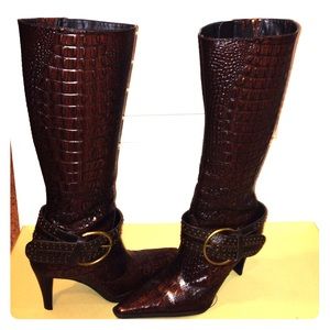 Gianni Bini Croc print leather boots