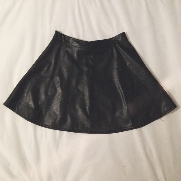 F21 Faux Leather Skirt