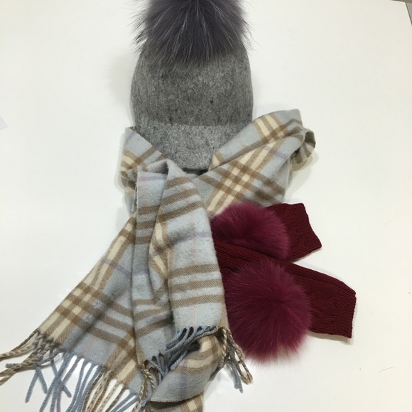 100% Cashmere Authentic Burberry Scarf