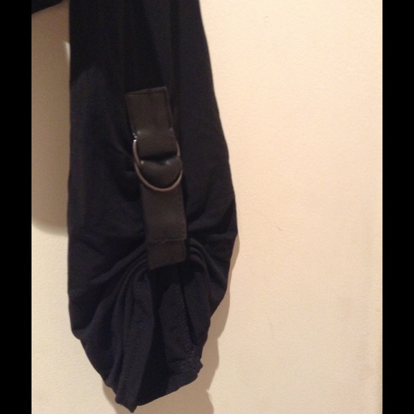 Top - Picture 2 of 4