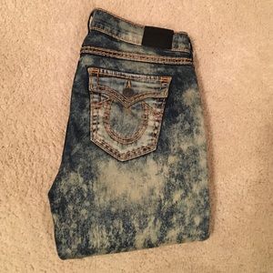 Brand new with rages True Religion Halle Jeans