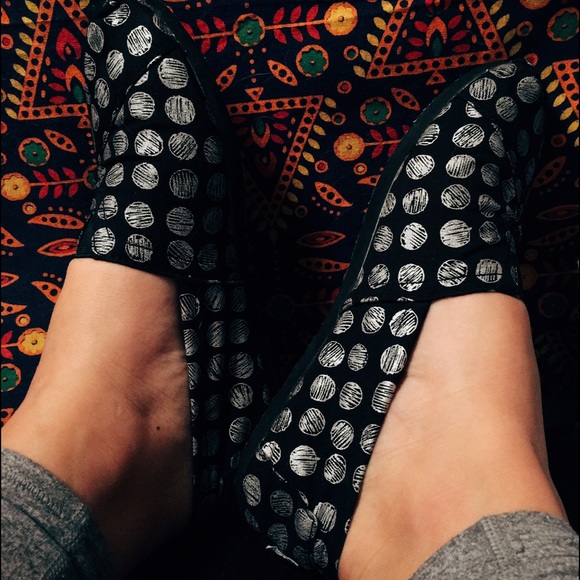Polka Dot TOMS