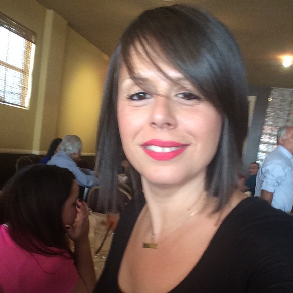 Meet your Posher, Rebecca